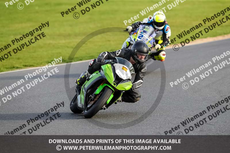 enduro digital images;event digital images;eventdigitalimages;no limits trackdays;peter wileman photography;racing digital images;snetterton;snetterton no limits trackday;snetterton photographs;snetterton trackday photographs;trackday digital images;trackday photos